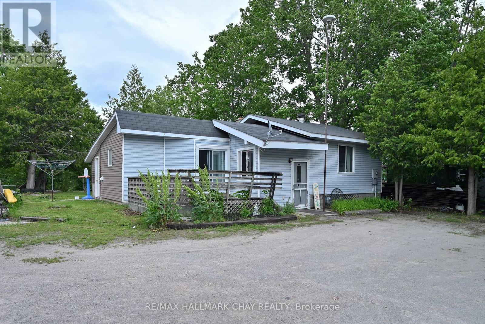 225 PARK STREET - 3