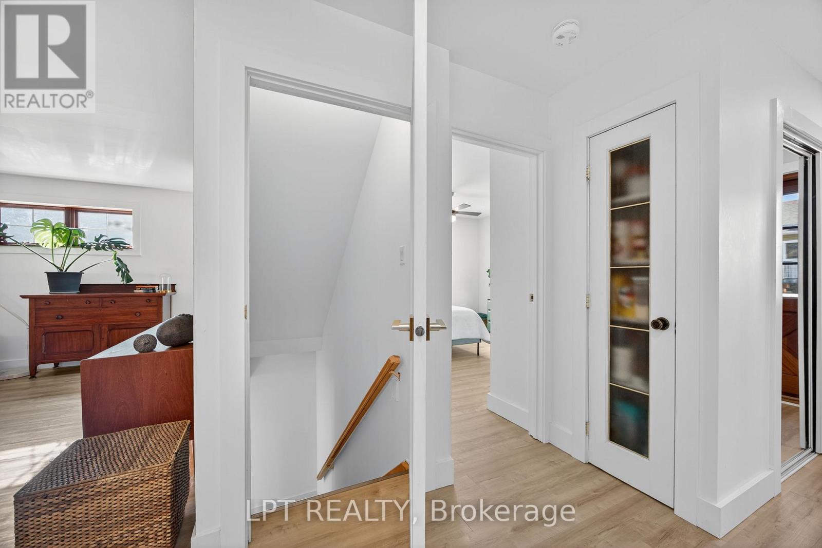 154 PARK ROAD - 37