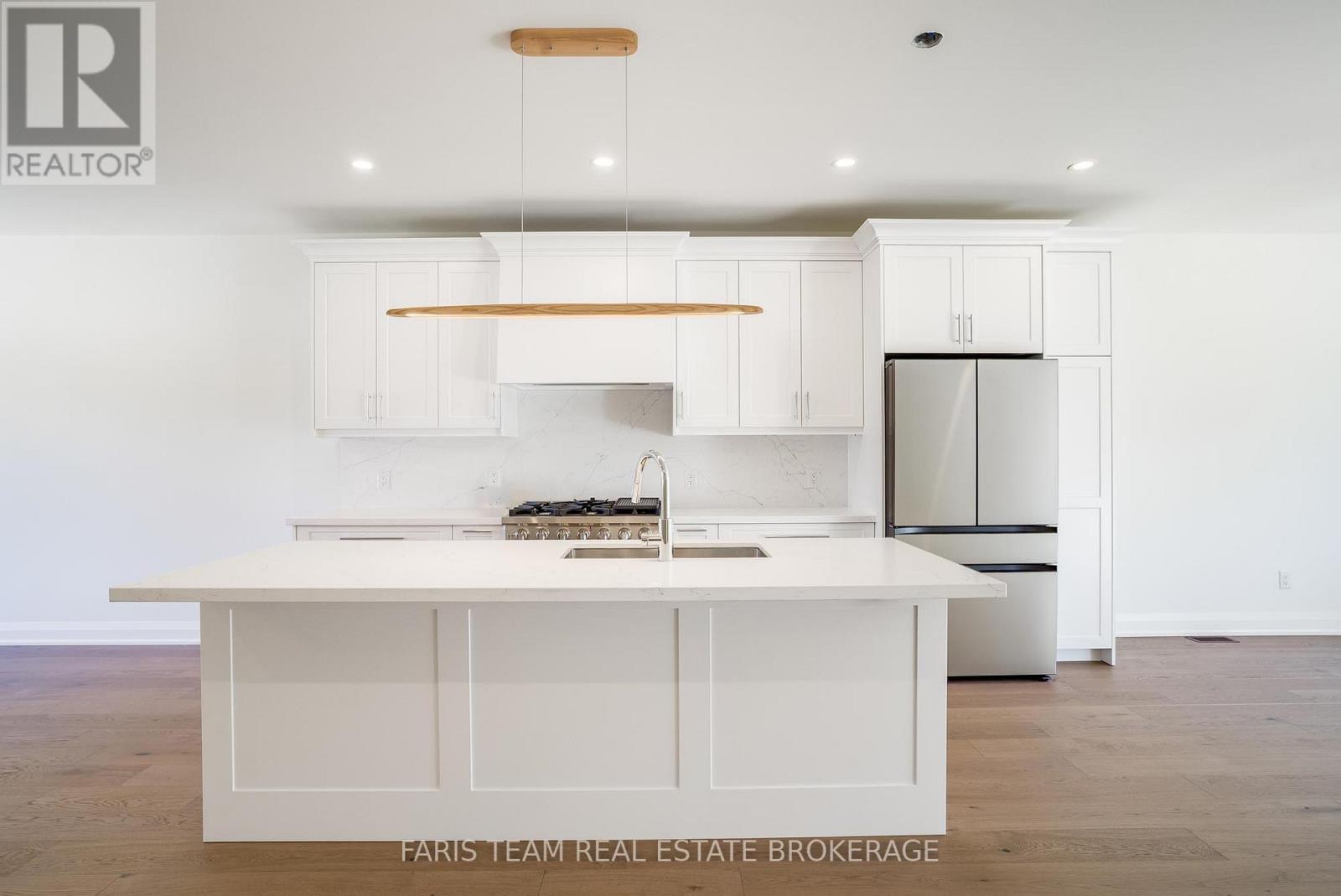 45 SHEPPARD STREET - 9