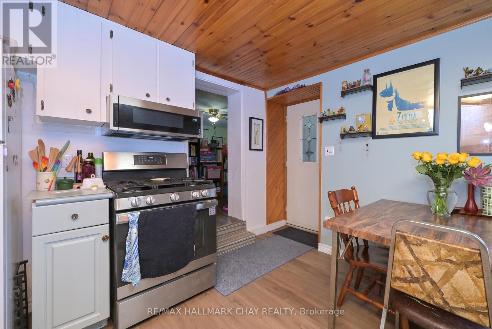225 PARK STREET - 8