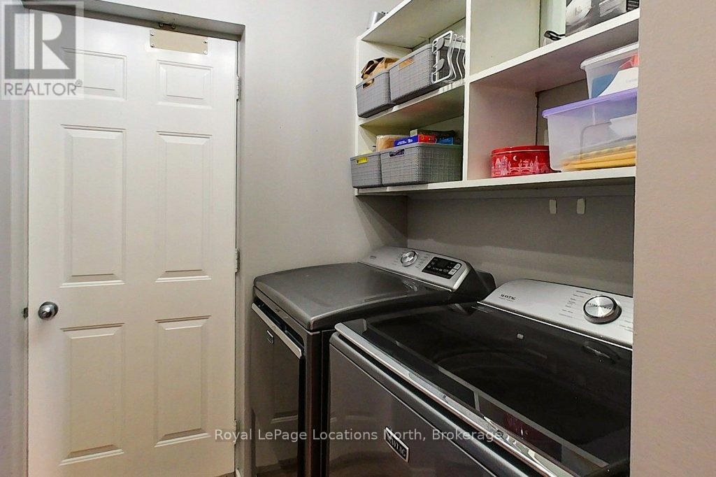 115 ROBINSON STREET - 23