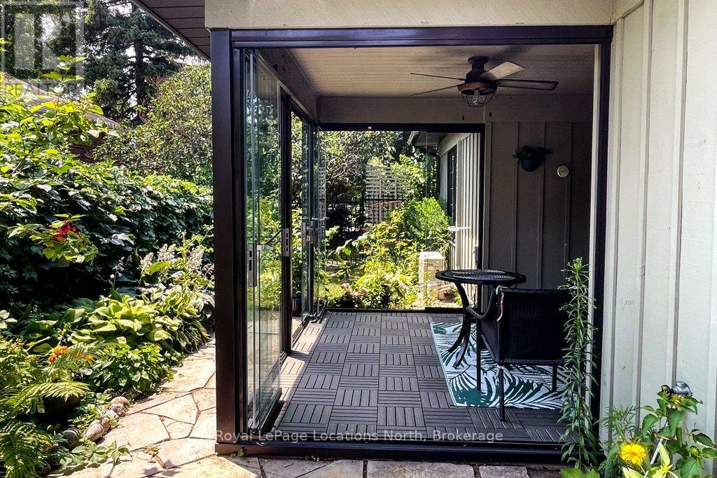 115 ROBINSON STREET - 25