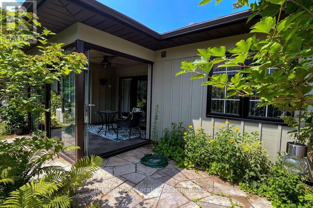 115 ROBINSON STREET - 30