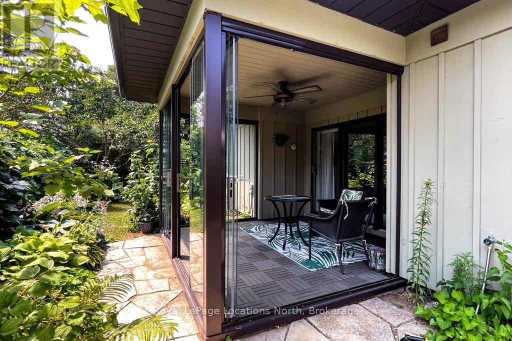 115 ROBINSON STREET - 26