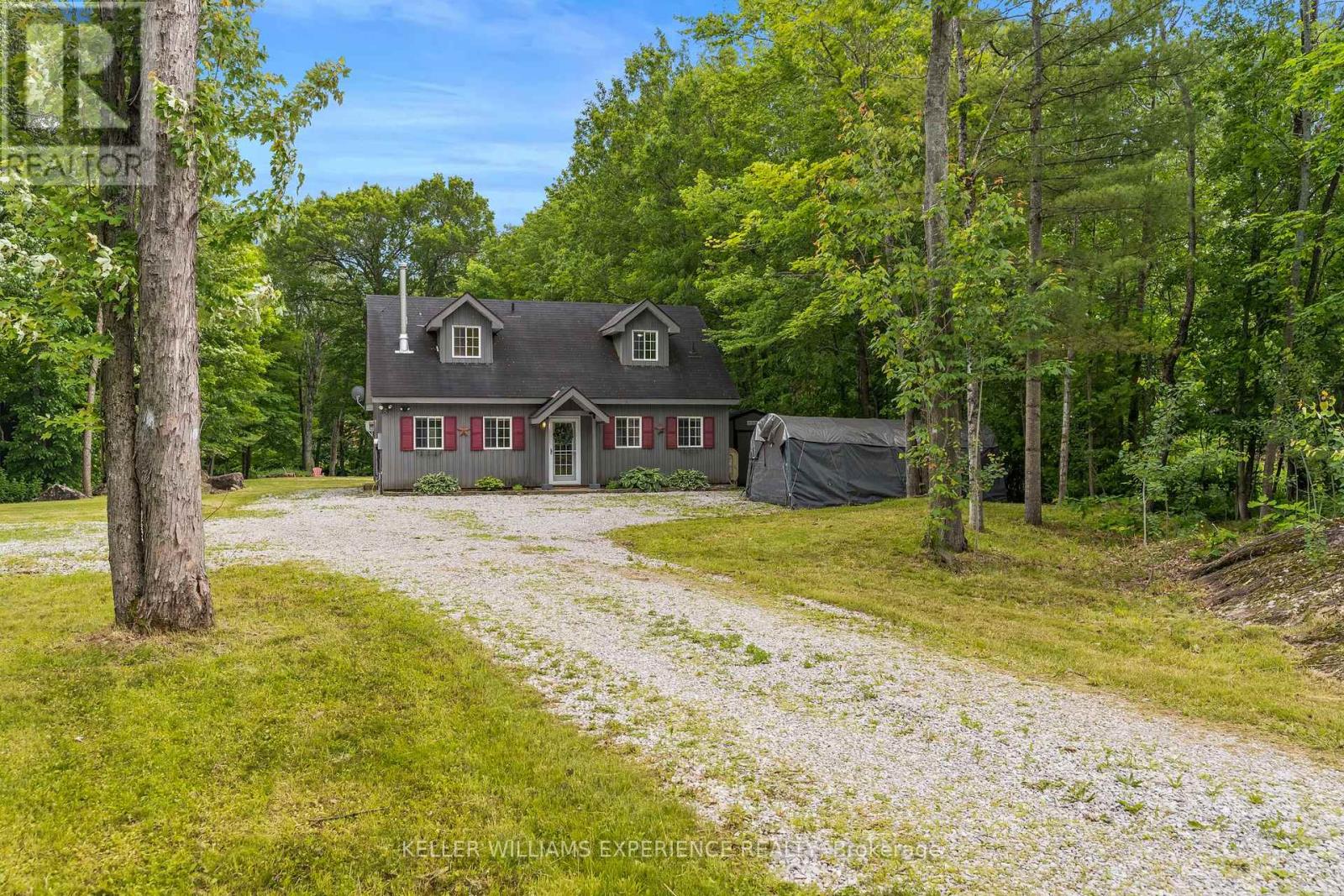 7516 ISLAND CRESCENT W - 2