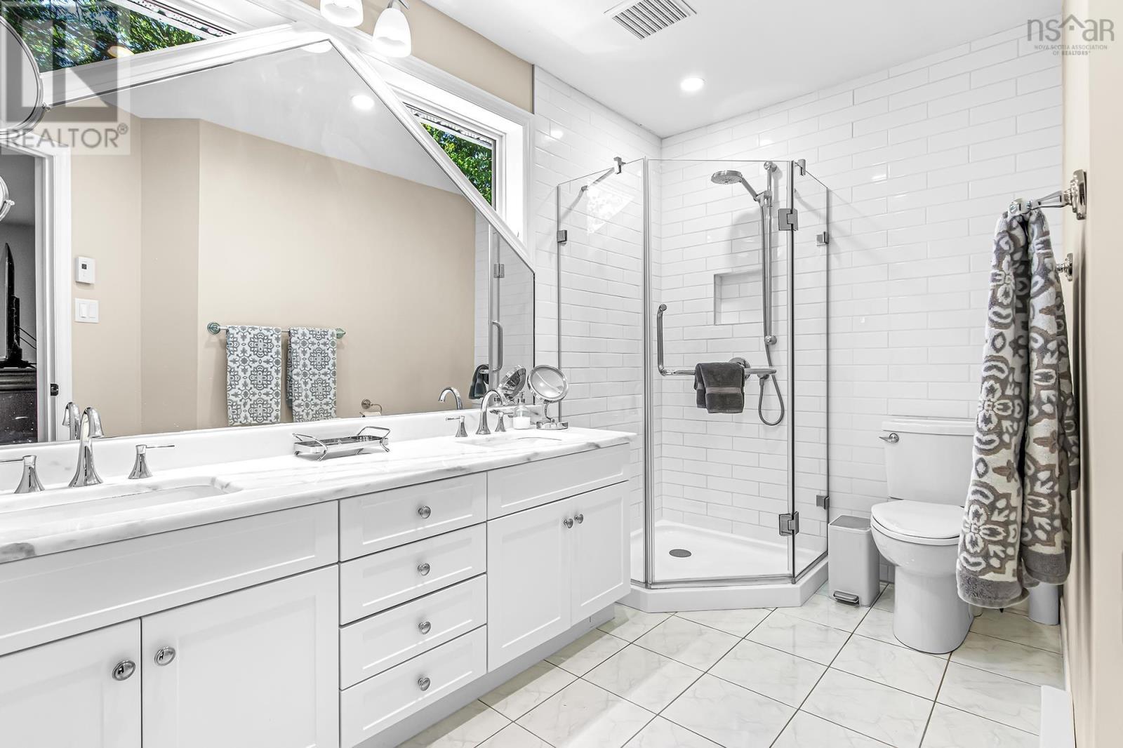 Property 25 of 50 of 20 Dickson Avenue