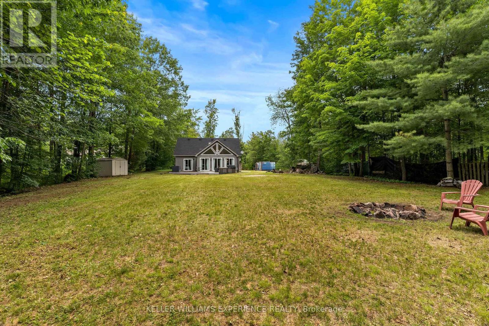 7516 ISLAND CRESCENT W - 34