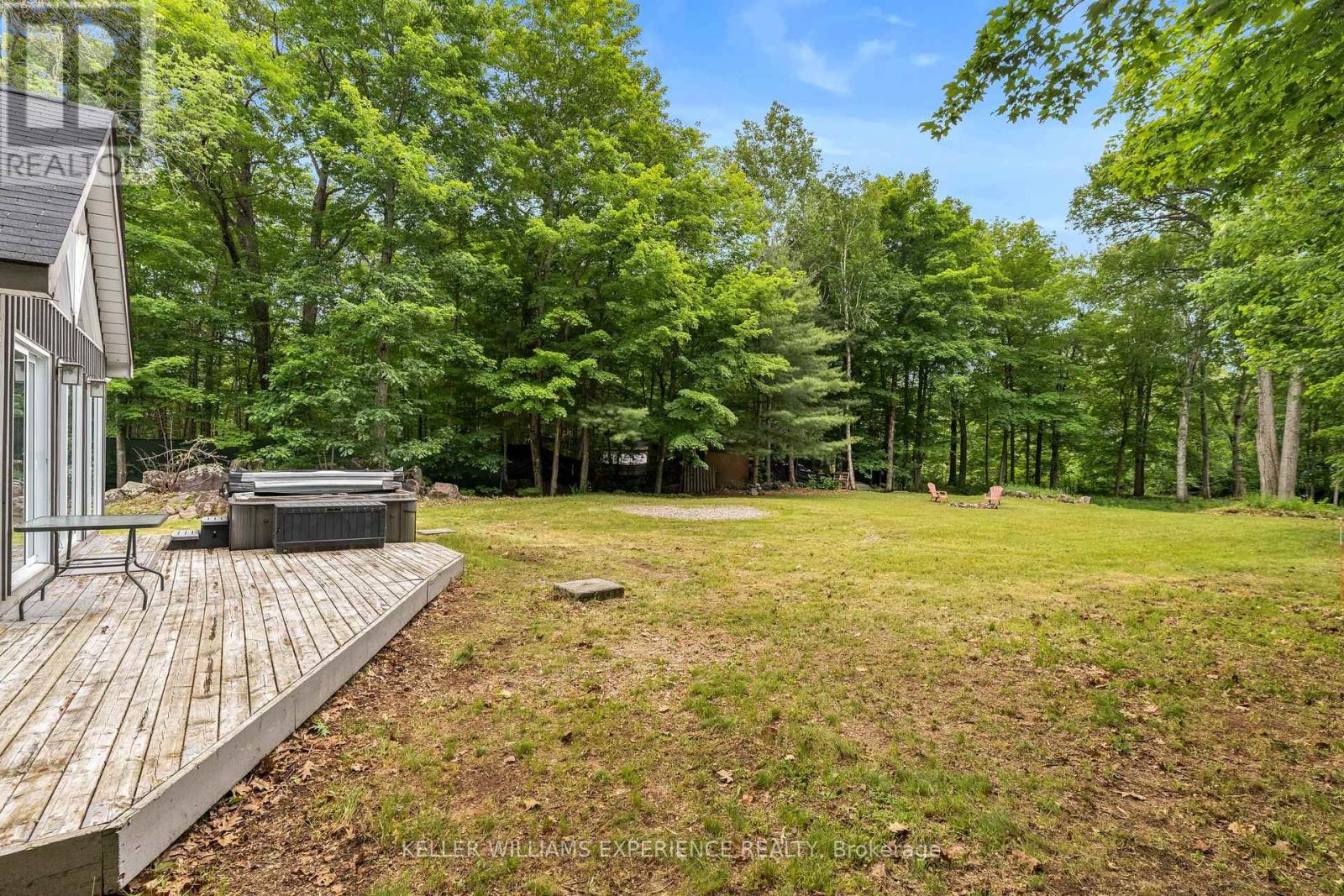 7516 ISLAND CRESCENT W - 31