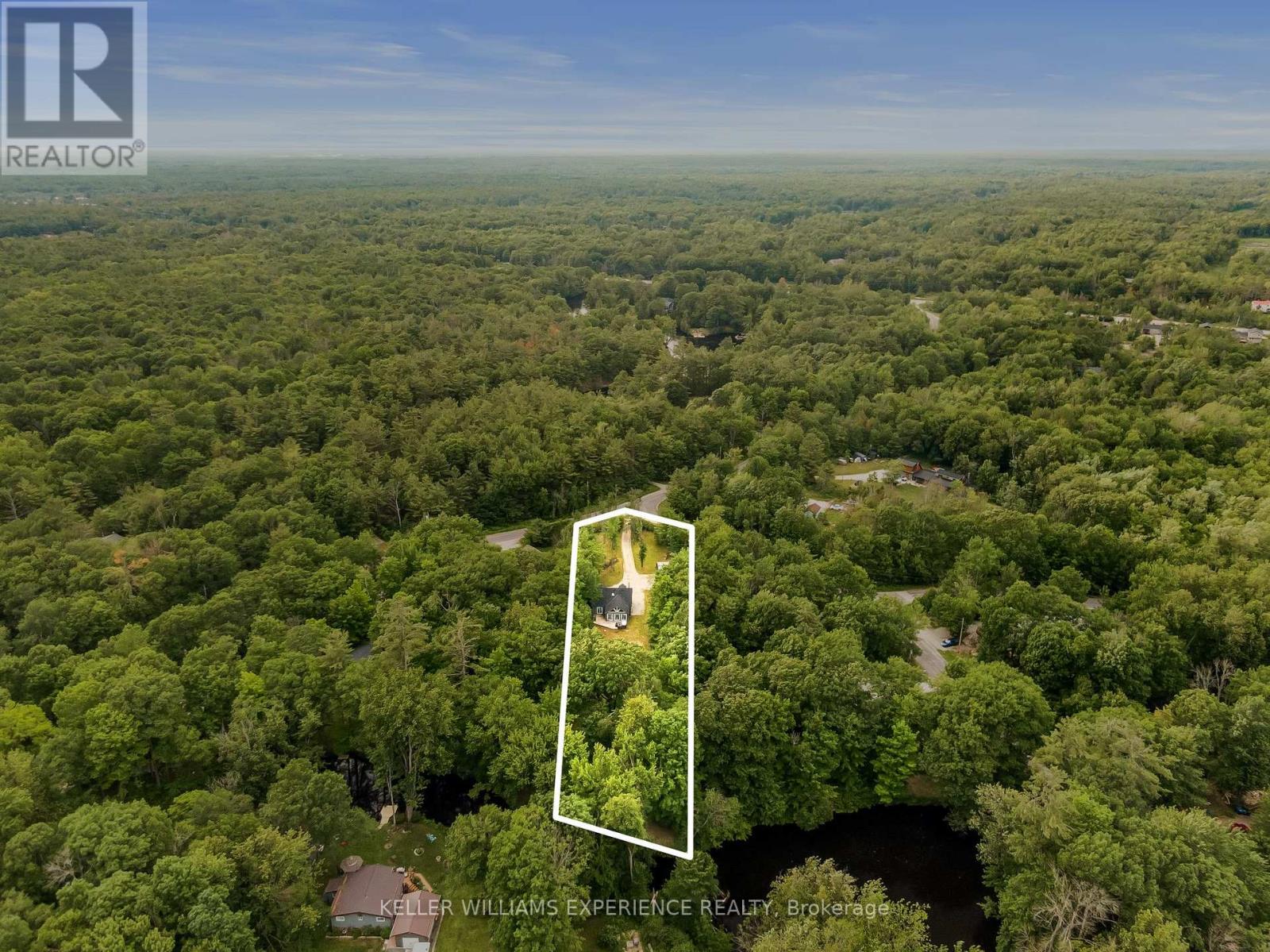 7516 ISLAND CRESCENT W - 45