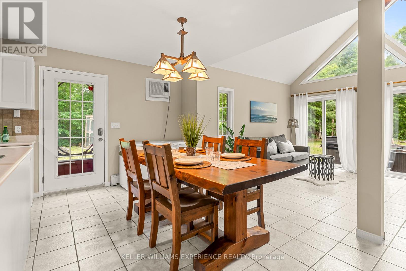 7516 ISLAND CRESCENT W - 13