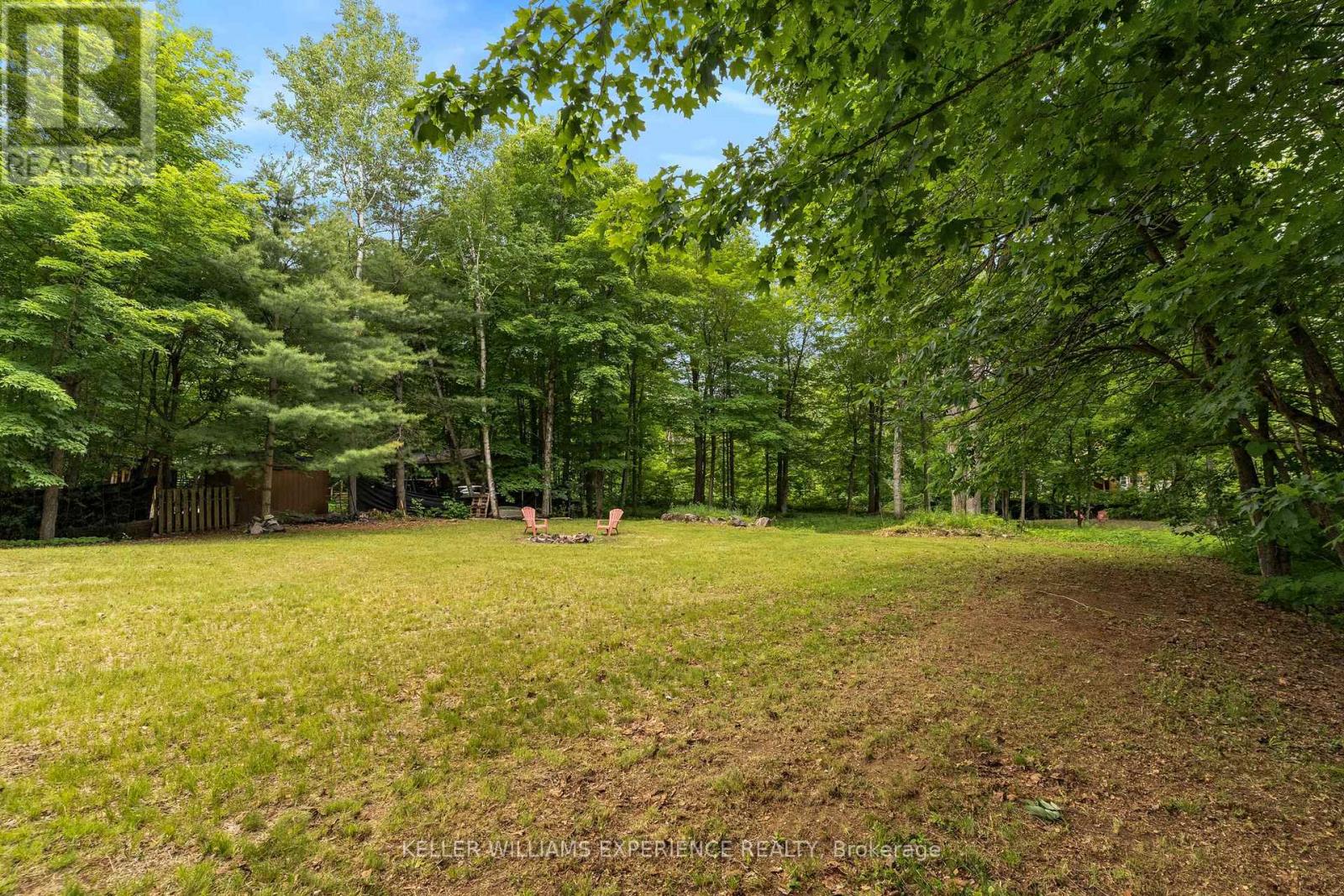 7516 ISLAND CRESCENT W - 33