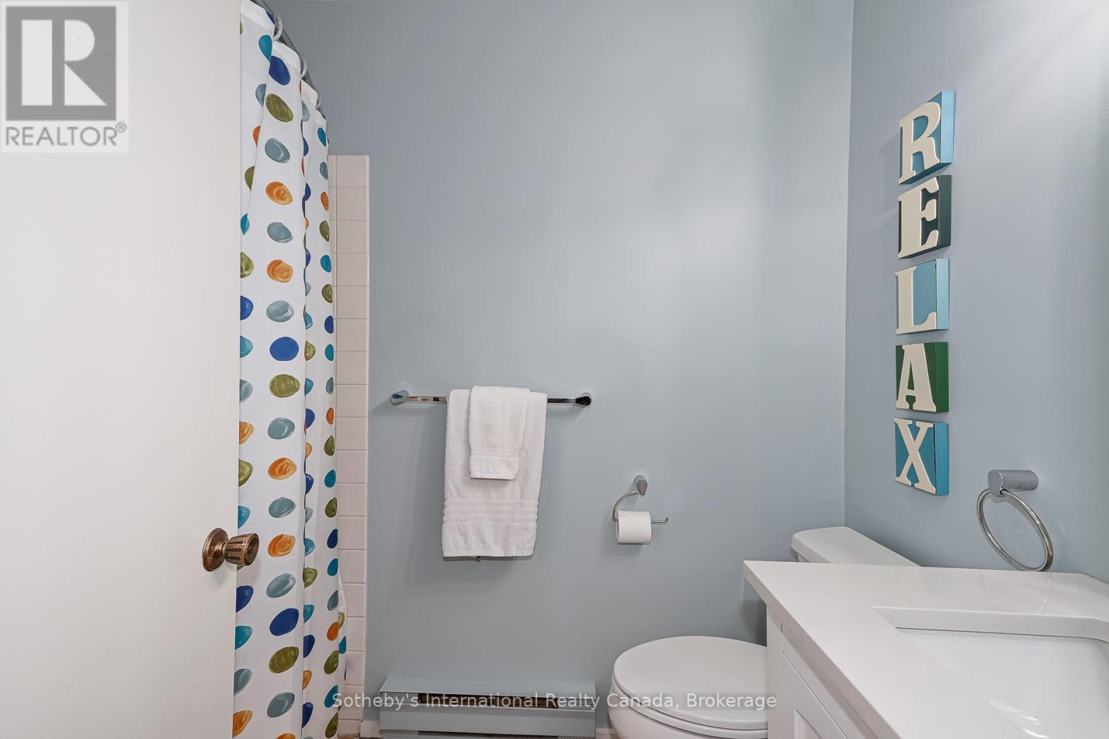 #214 214 ESCARPMENT CRESCENT - Image 20