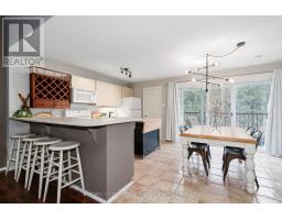 Kitchen - 214 - 214 Escarpment Crescent, Collingwood, ON L9Y5B4 Photo 6