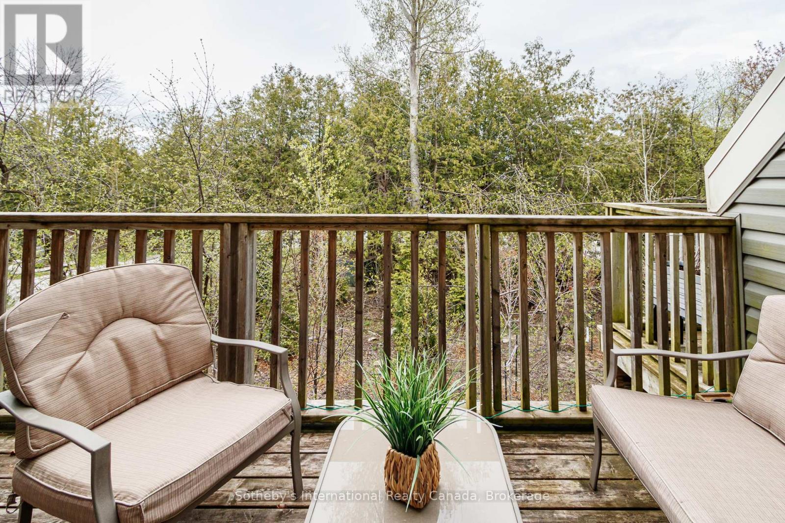 #214 214 ESCARPMENT CRESCENT - Image 26