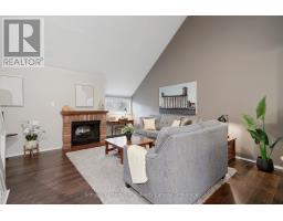 Living room - 214 - 214 Escarpment Crescent, Collingwood, ON L9Y5B4 Photo 7