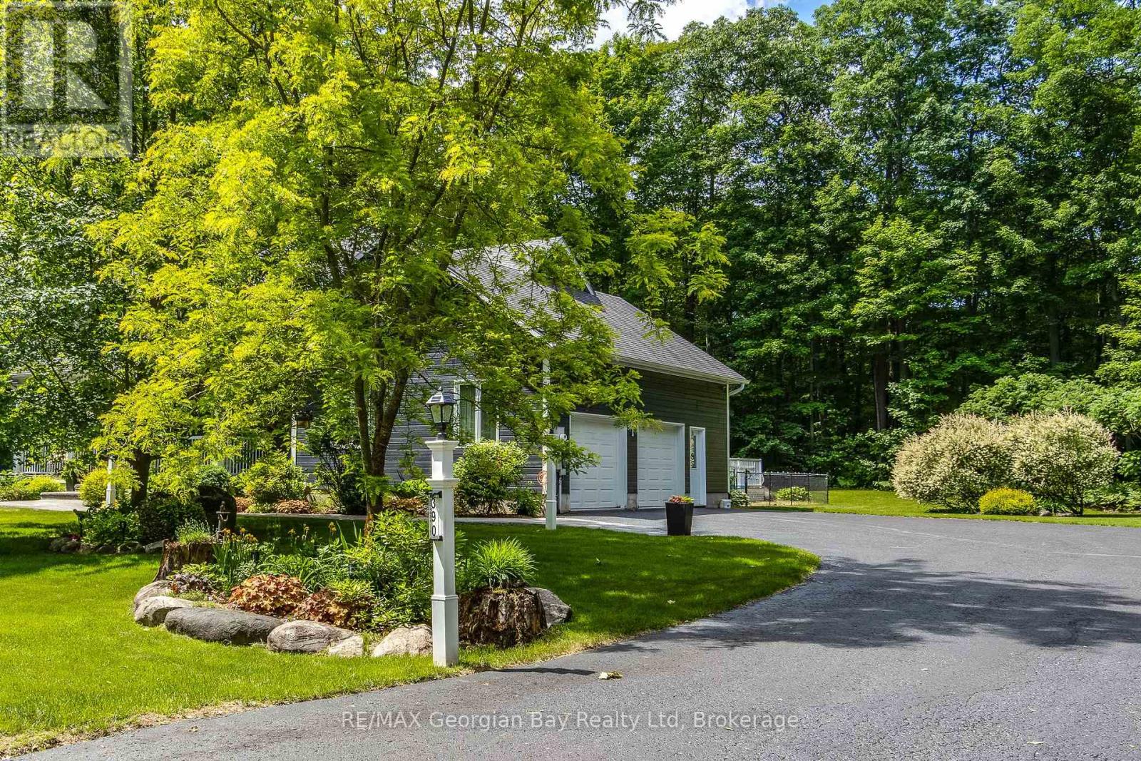 390 PUDDICOMBE ROAD - Image 3