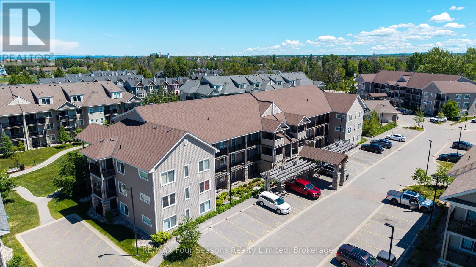 #104 5 ANCHORAGE CRESCENT - 2