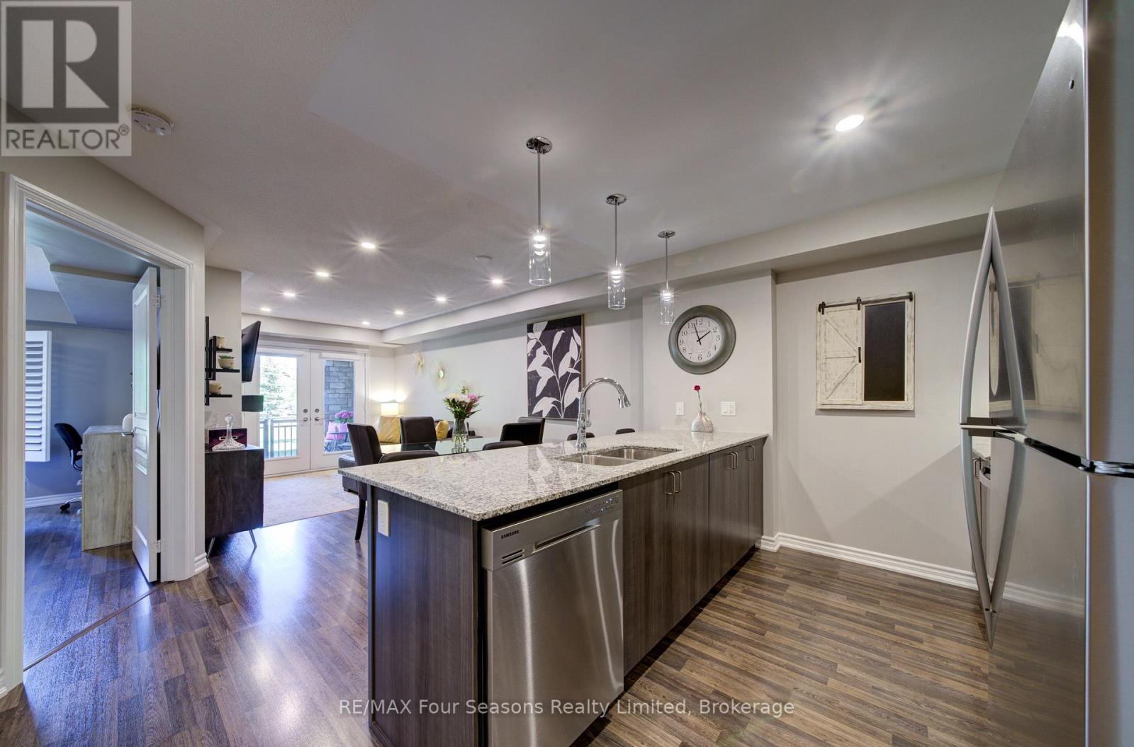 #104 5 ANCHORAGE CRESCENT - 7