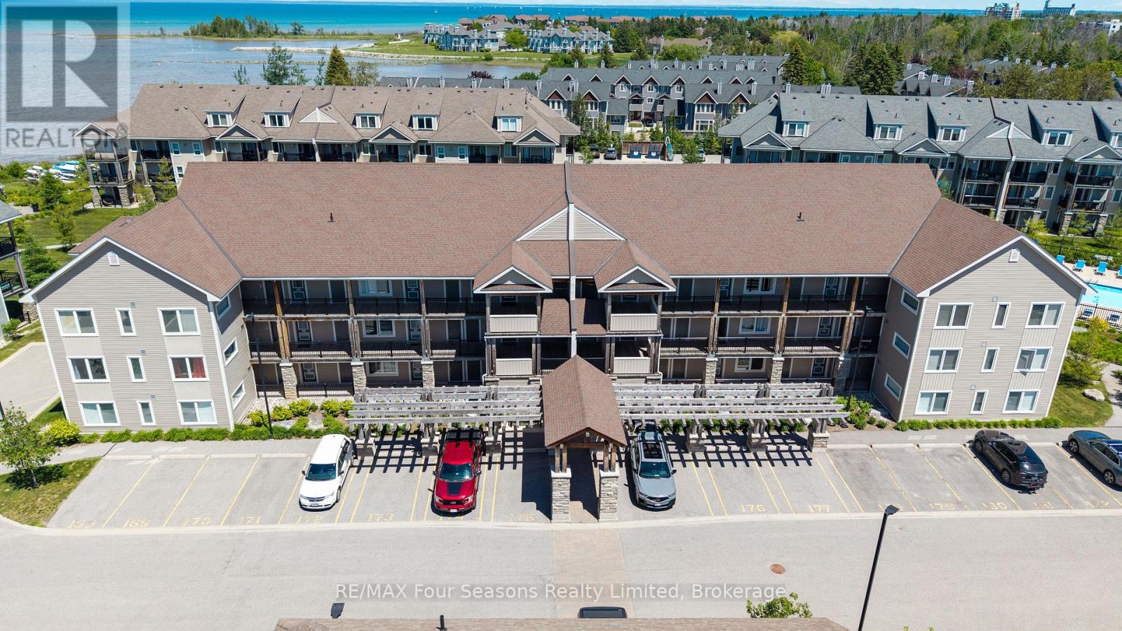 #104 5 ANCHORAGE CRESCENT - 3