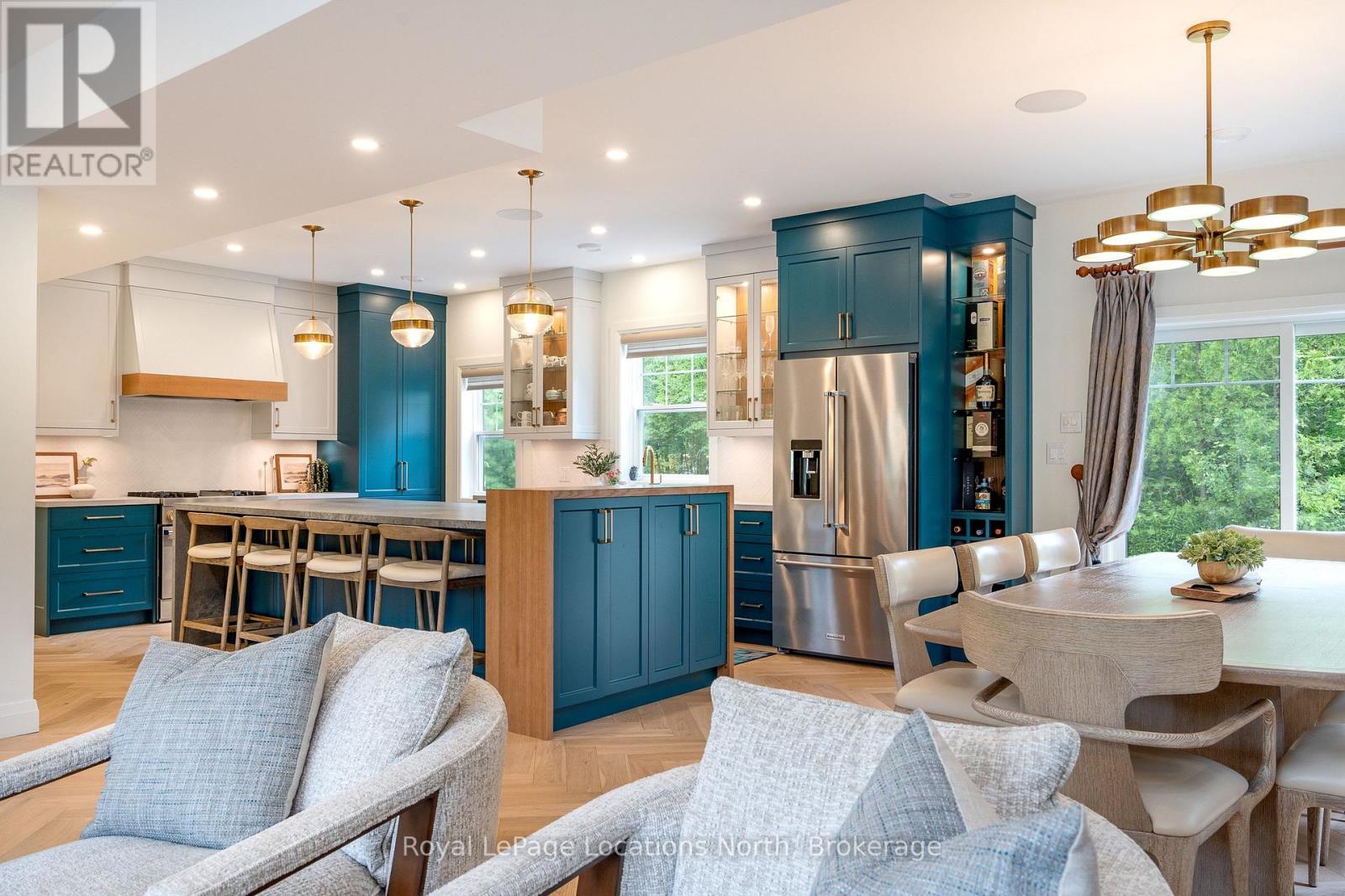 4 WOODVIEW DRIVE - Image 3