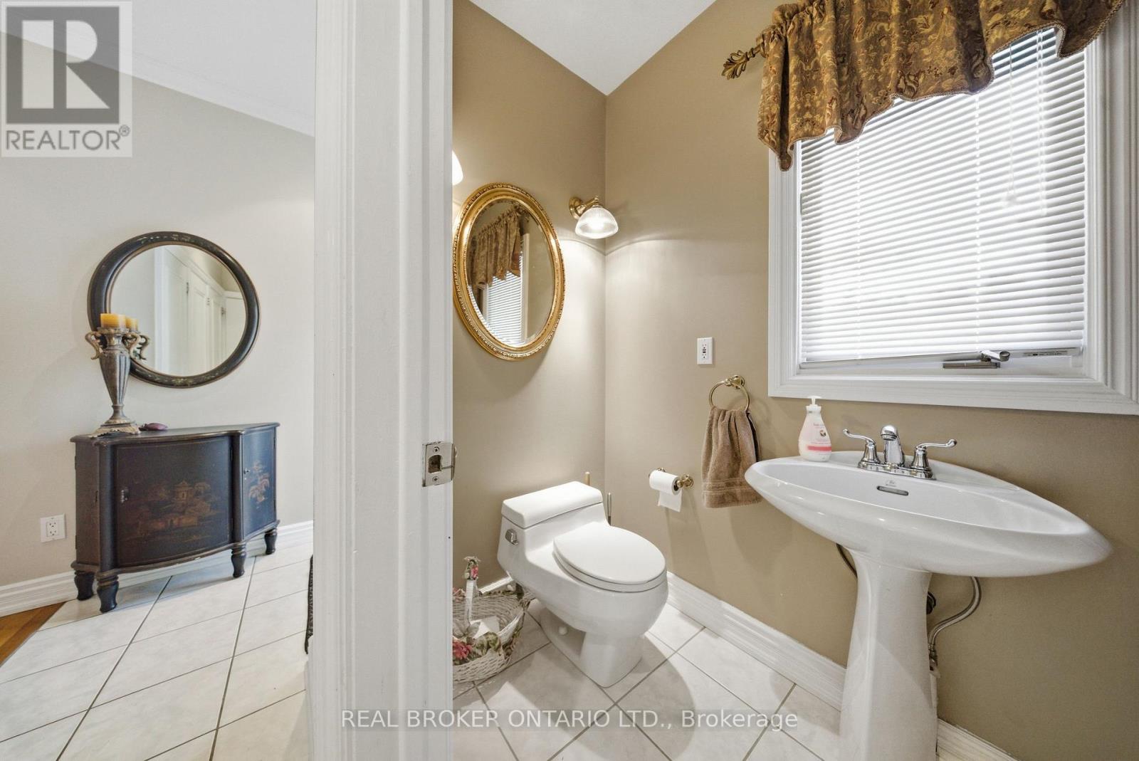 529 CONSERVATION DRIVE - 18