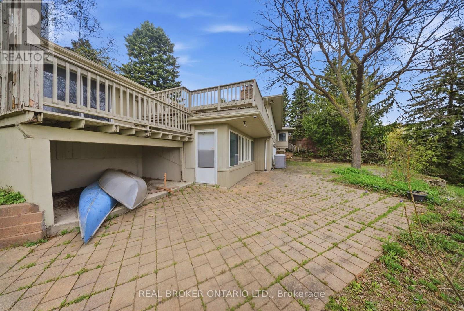 529 CONSERVATION DRIVE - 37
