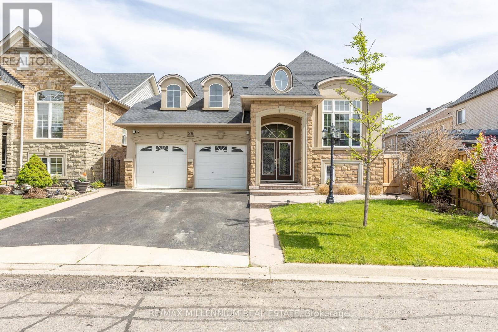 28 DONHERB CRESCENT - 1