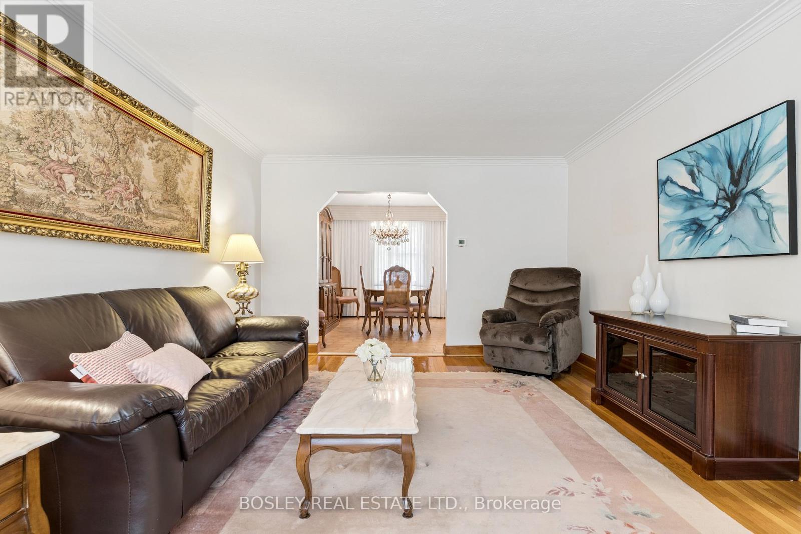 96 MACDONALD AVENUE - 10