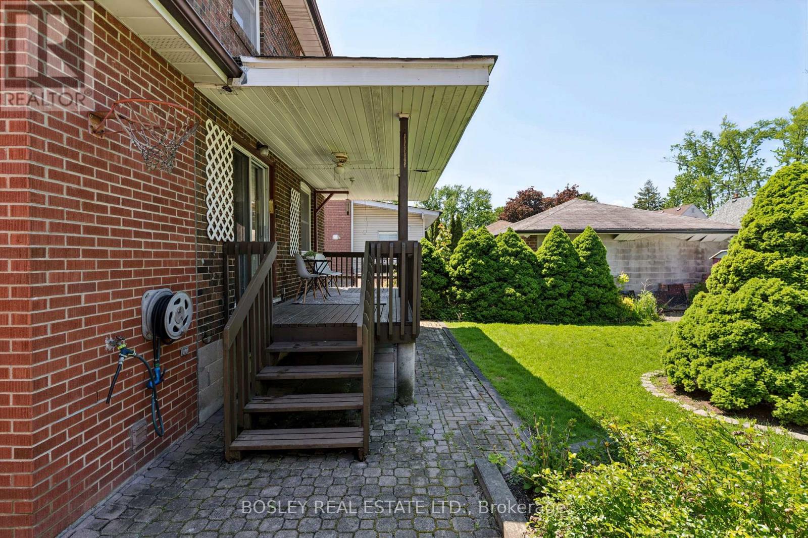 96 MACDONALD AVENUE - 43
