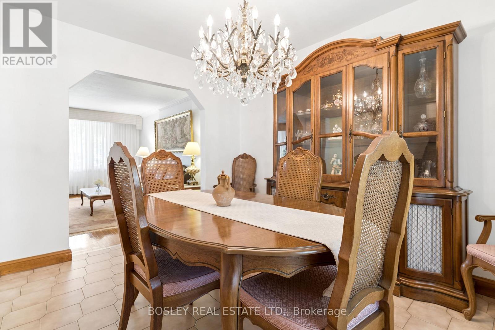 96 MACDONALD AVENUE - 12