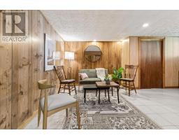 96 Macdonald Avenue, Toronto, ON M9N2E6 Photo 39