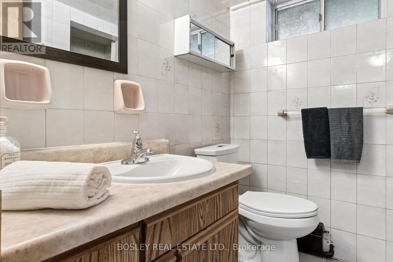 96 MACDONALD AVENUE - 41