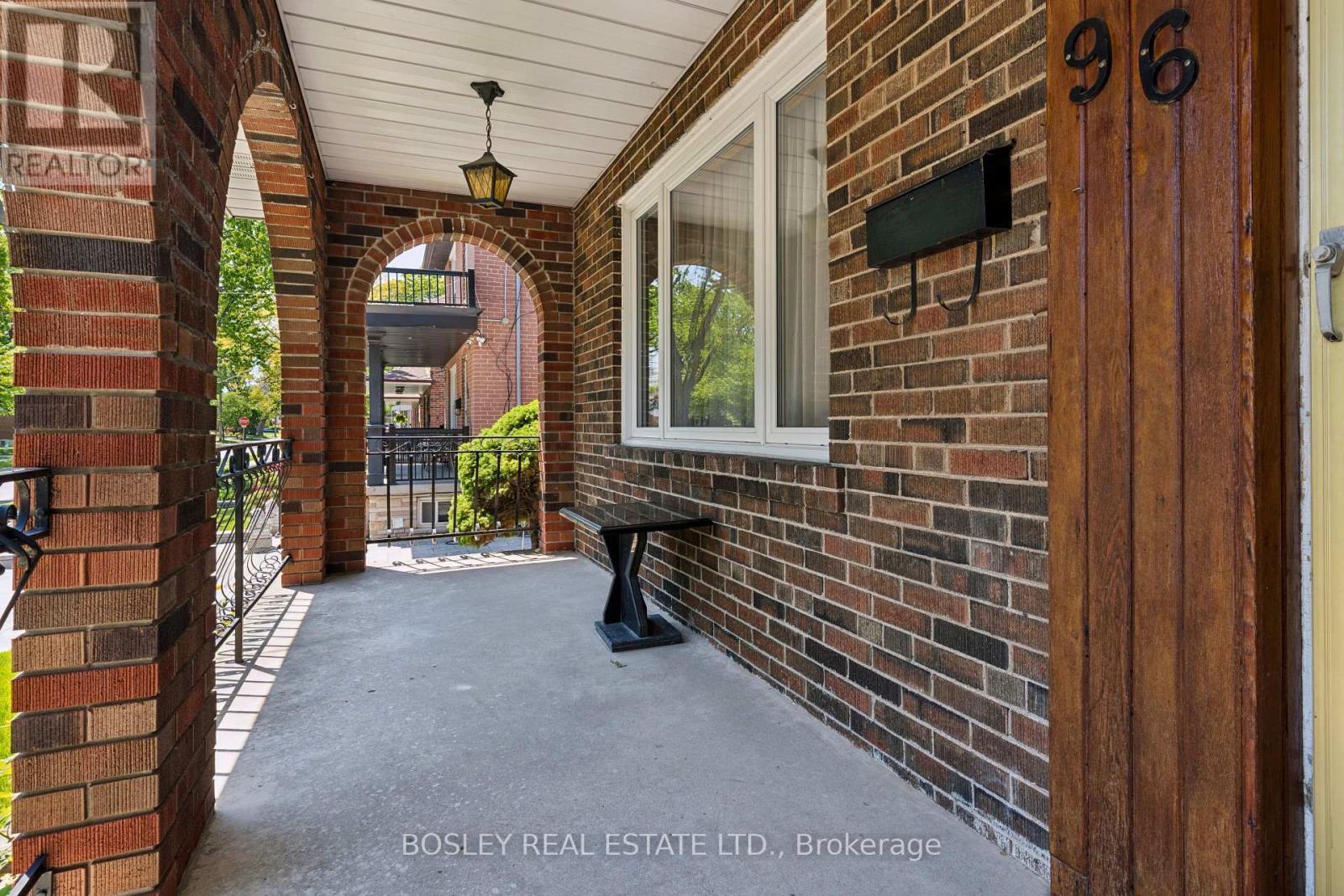 96 MACDONALD AVENUE - 8