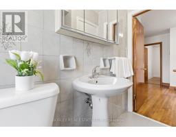 96 Macdonald Avenue, Toronto, ON M9N2E6 Photo 22