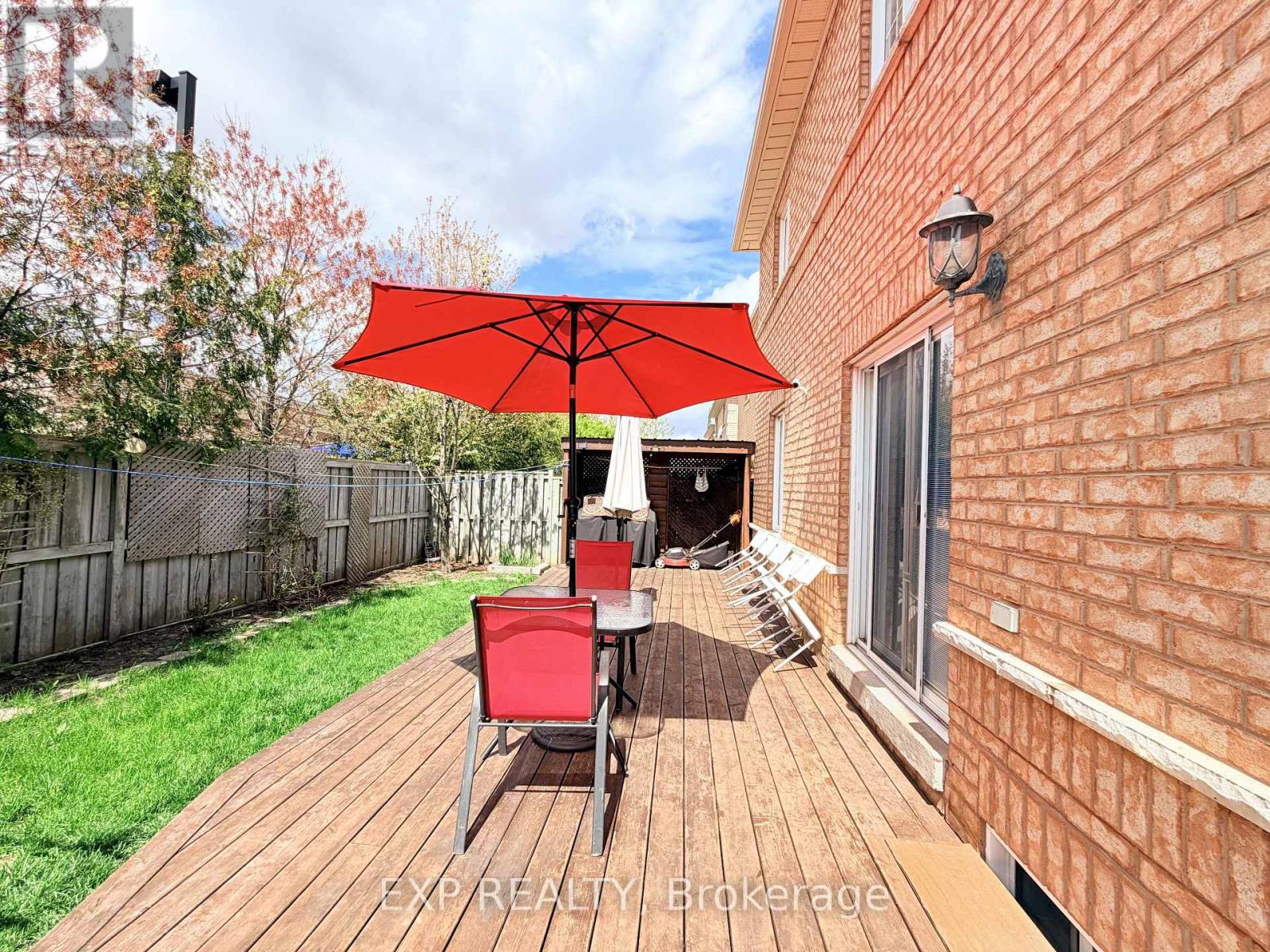 81 FARTHINGALE CRESCENT - 48