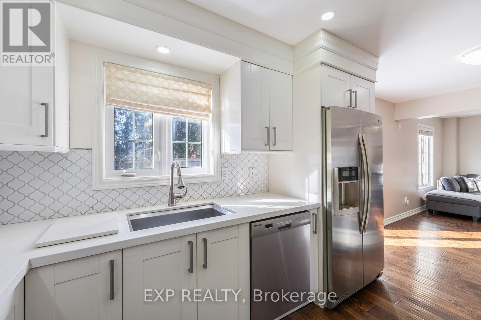 81 FARTHINGALE CRESCENT - 25