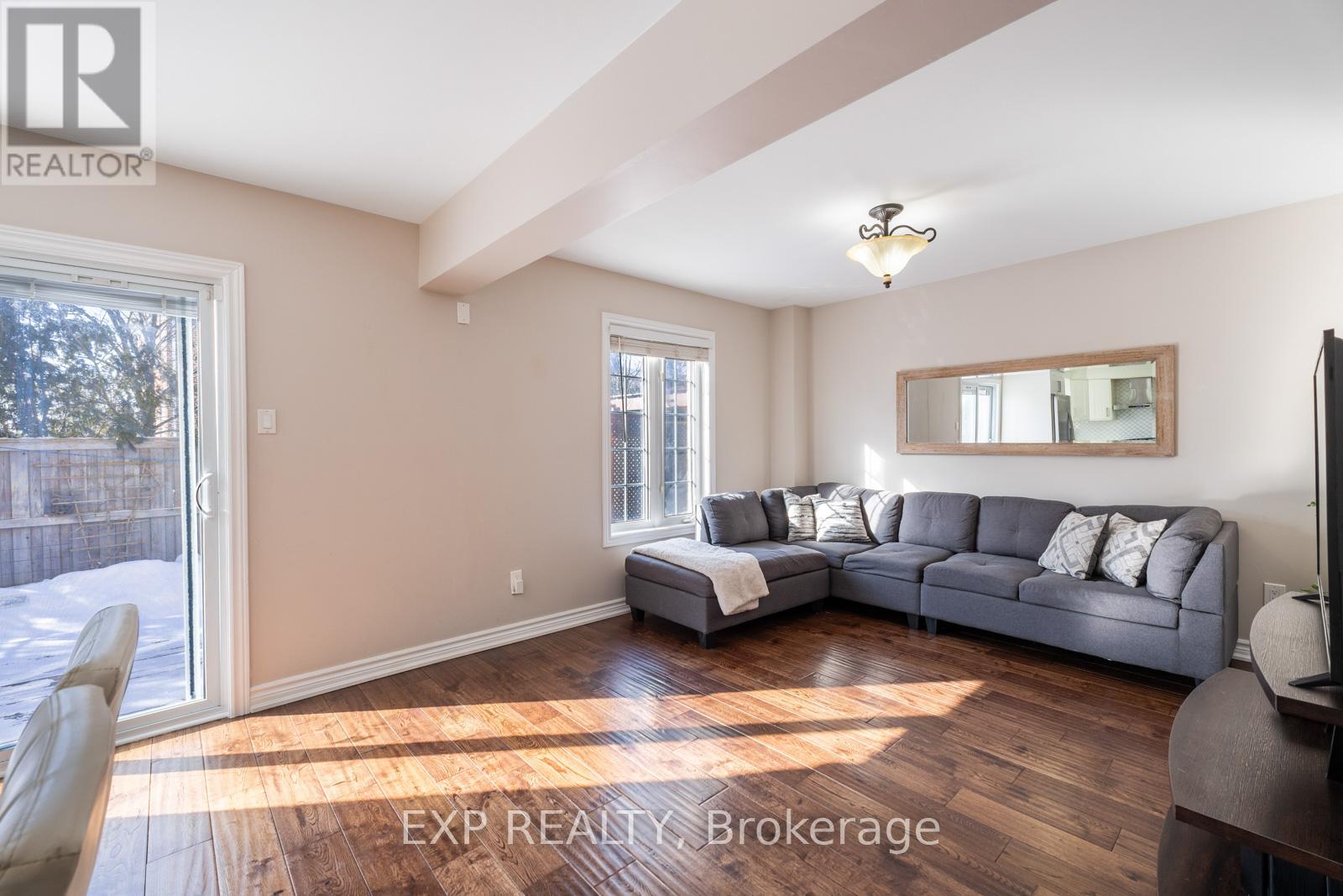 81 FARTHINGALE CRESCENT - 17