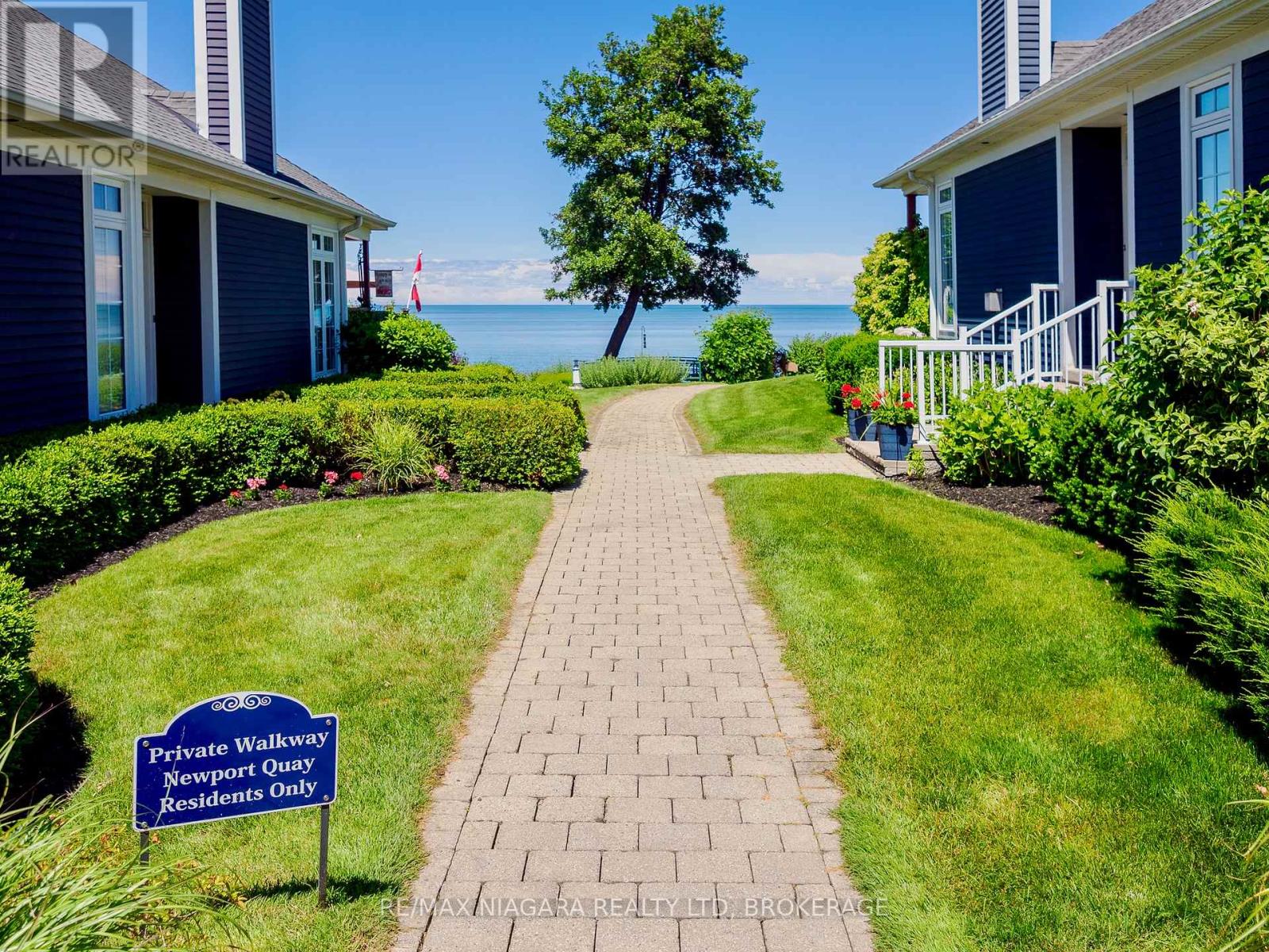 #23 5 LAKESIDE DRIVE W - 13