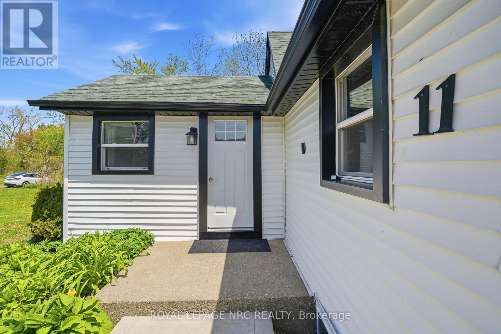 11 WHITE AVENUE - 37