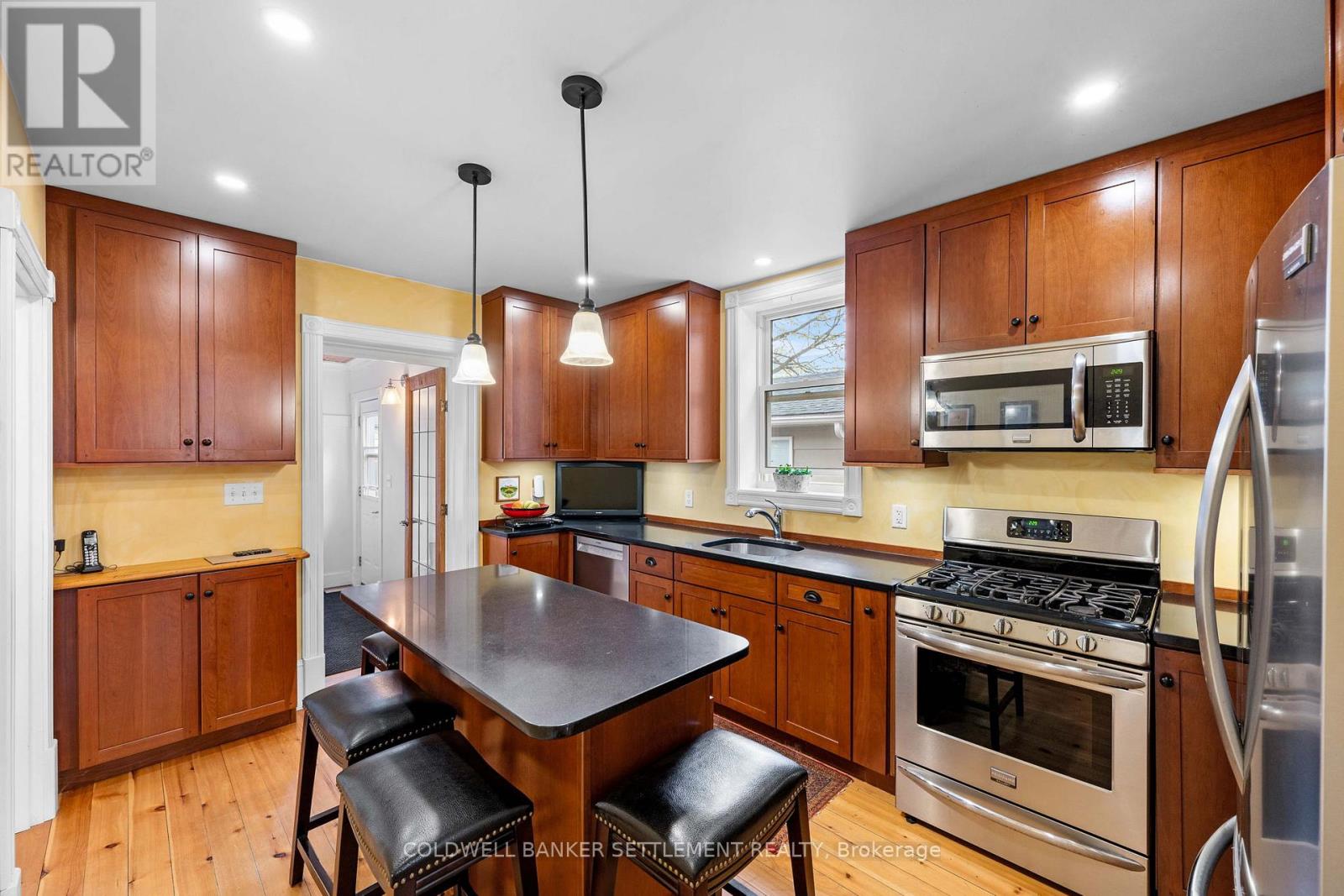 3 D'ARCY STREET - 18