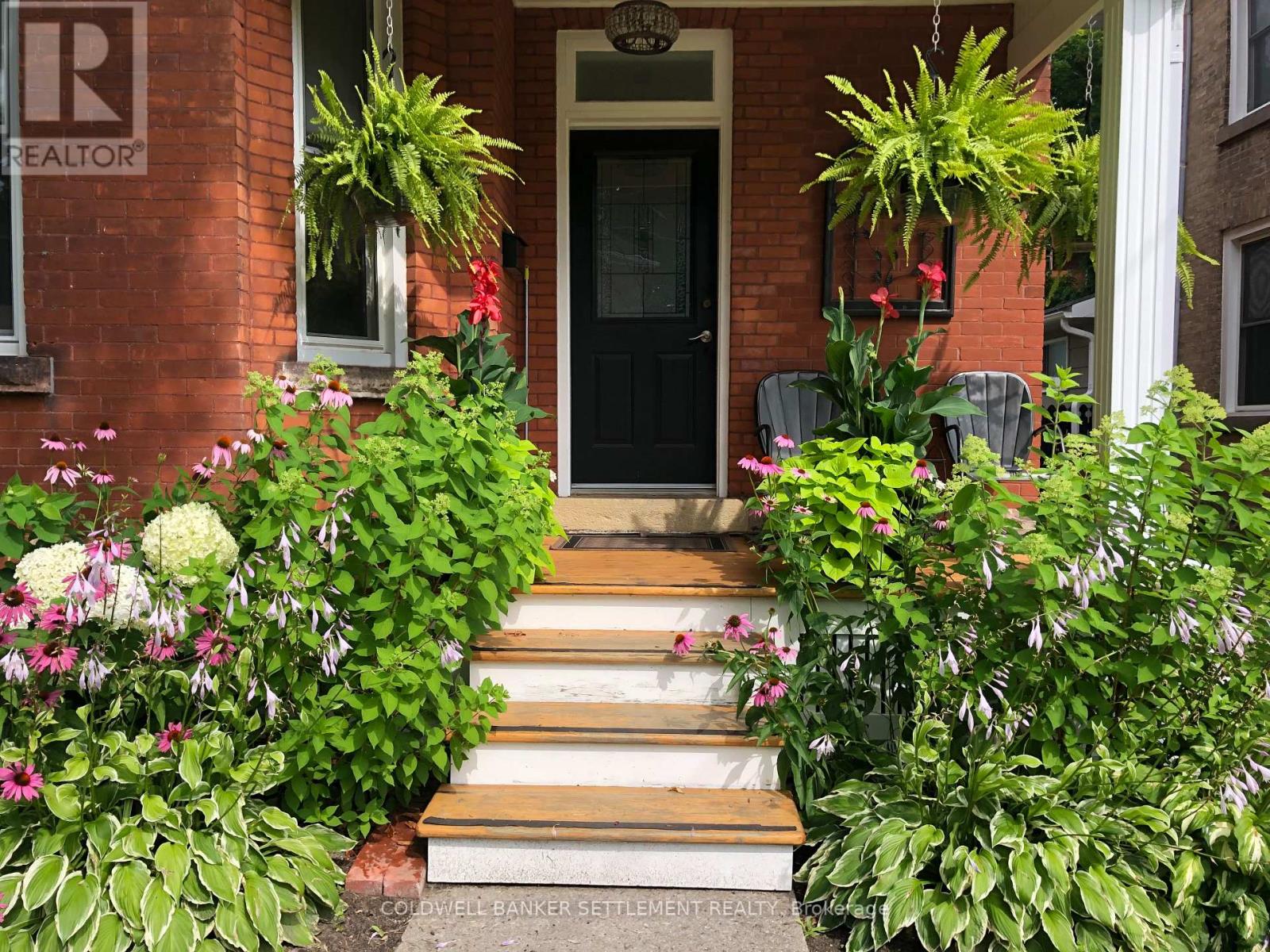 3 D'ARCY STREET - 4