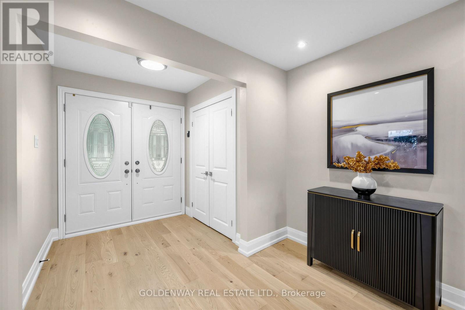 3 SIR LANCELOT DRIVE - 4