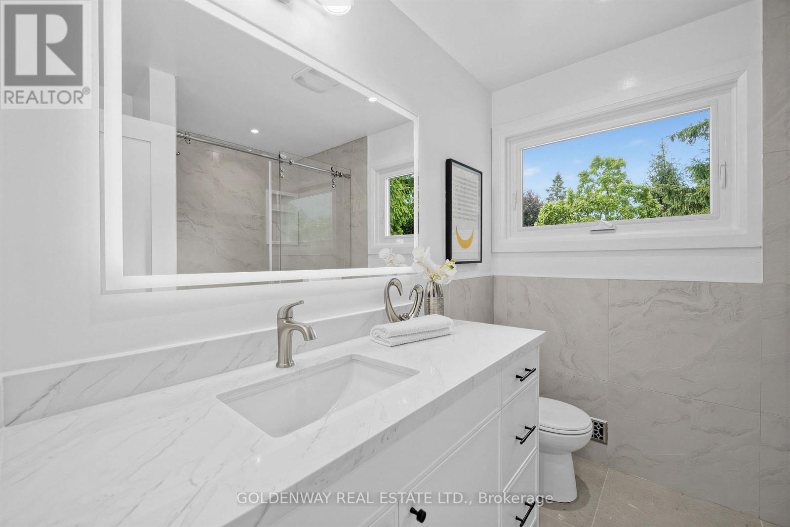 3 SIR LANCELOT DRIVE - 29