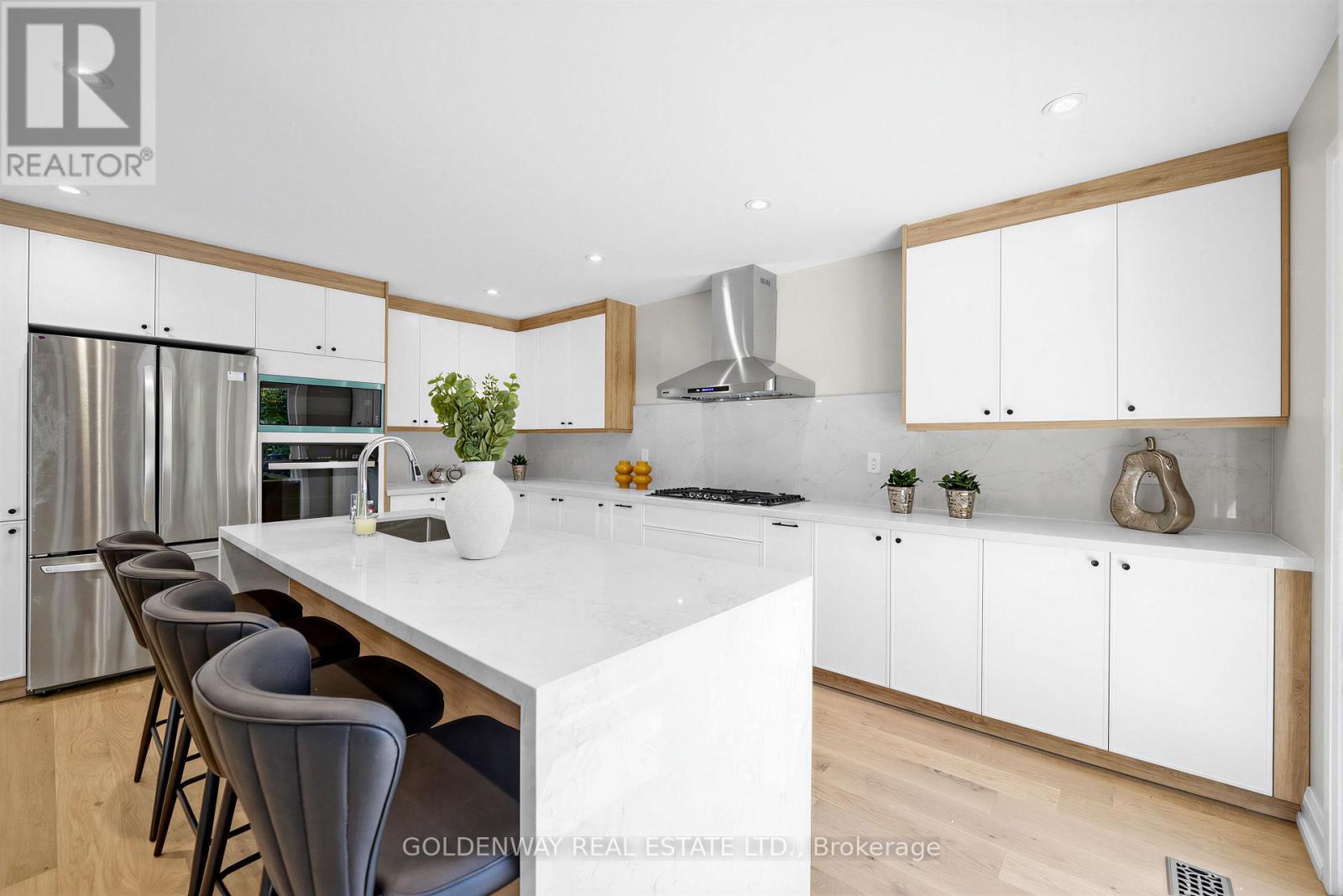 3 SIR LANCELOT DRIVE - 17