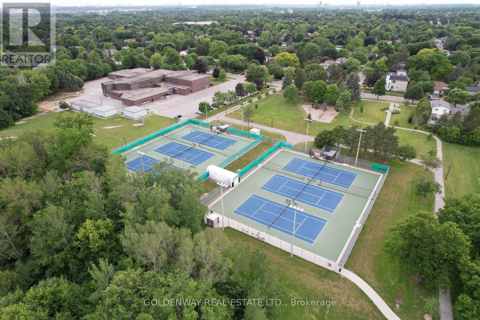 3 SIR LANCELOT DRIVE - 49