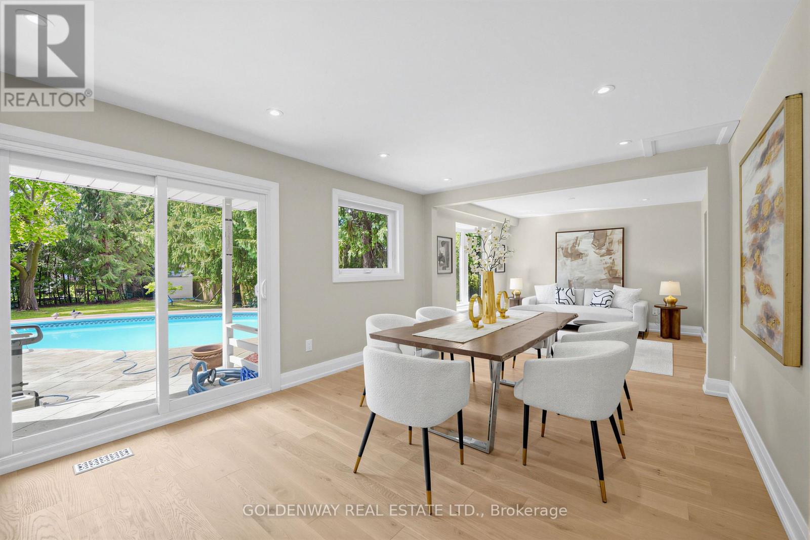 3 SIR LANCELOT DRIVE - 22