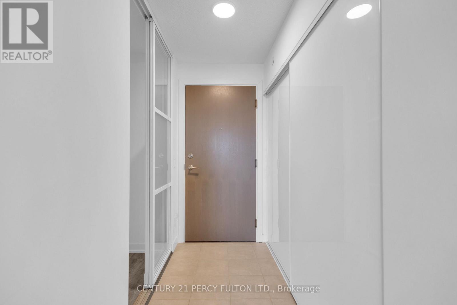 #1704 10 WILBY CRESCENT - 7