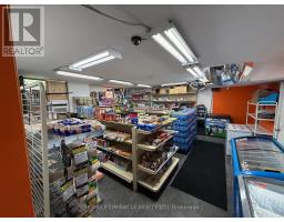 2170 Sherobee Road, Mississauga, ON L5A3P8 Photo 10