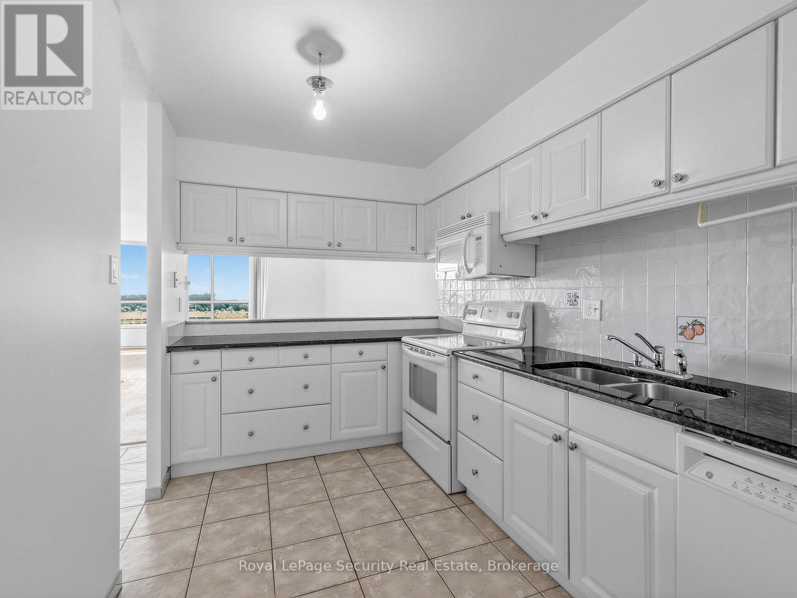 #1702 10 MARTHA EATON WAY - 16