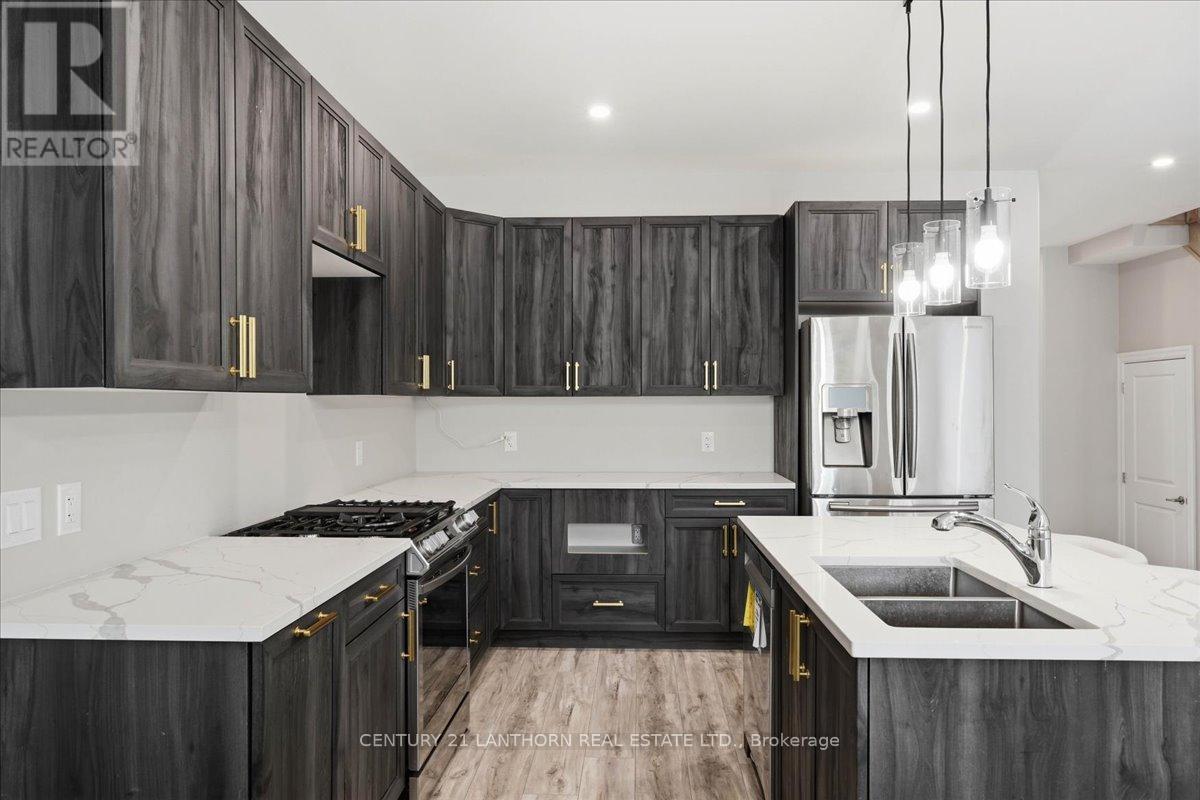 75 MARKLAND AVENUE - 9